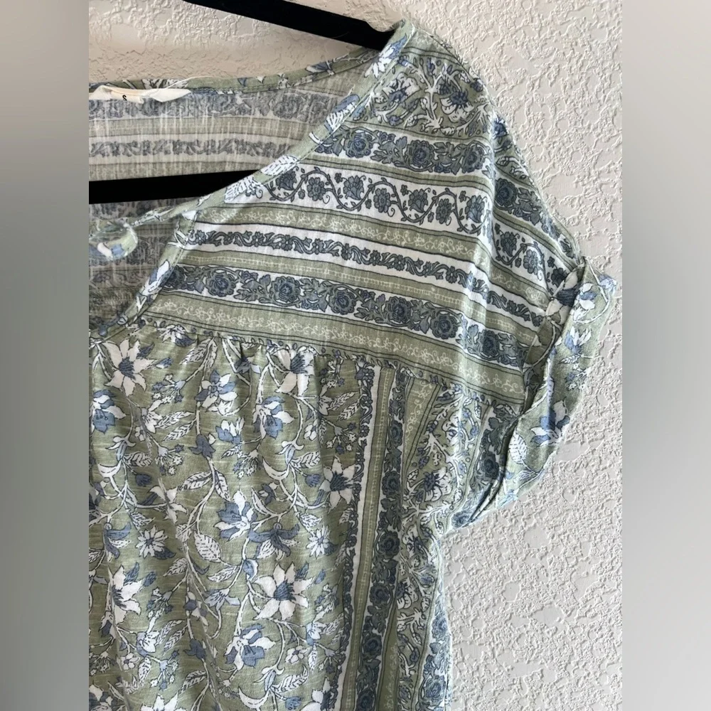 Lucky Brand Green Floral Tie-Neck Women's Top